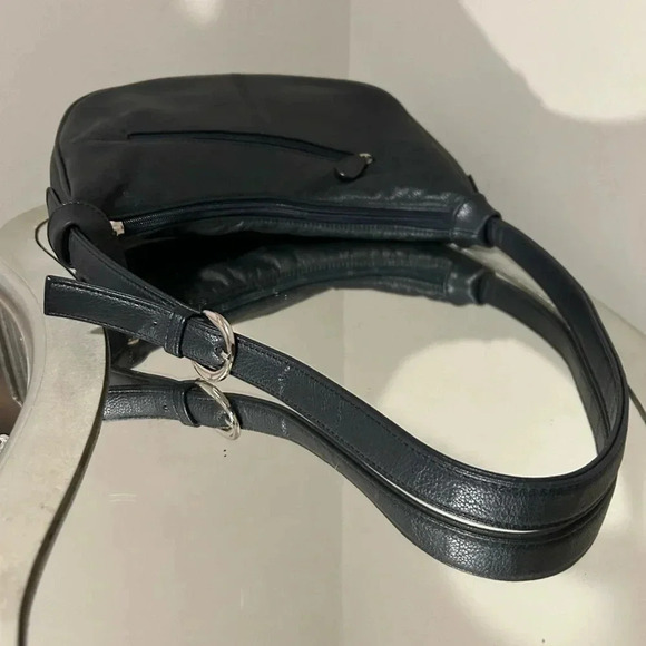 Gently Used AURELLE Navy Blue Leather Shoulder Bag - Picture 5 of 5